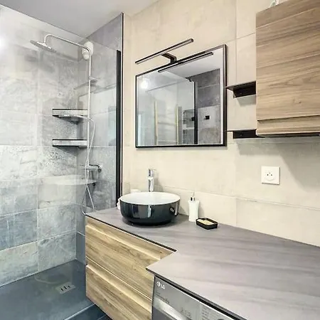 Апартаменты Grand Terrasse Parking Design *