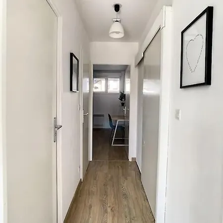 Grand Terrasse Parking Design Амьен